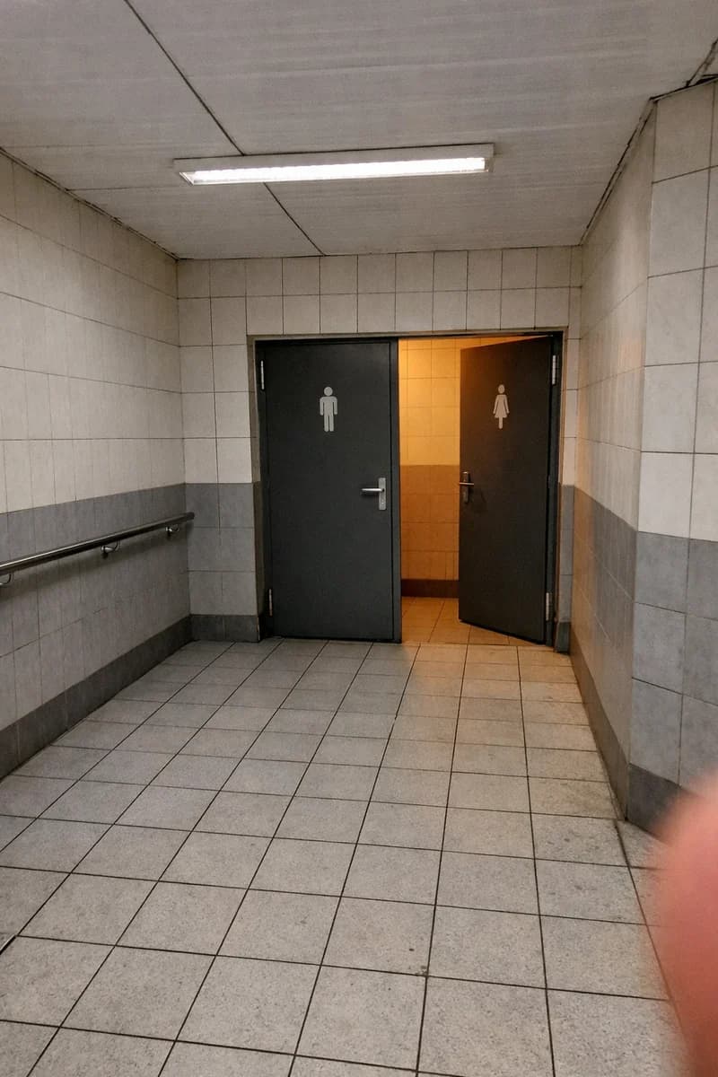 Public WC — Palmovka